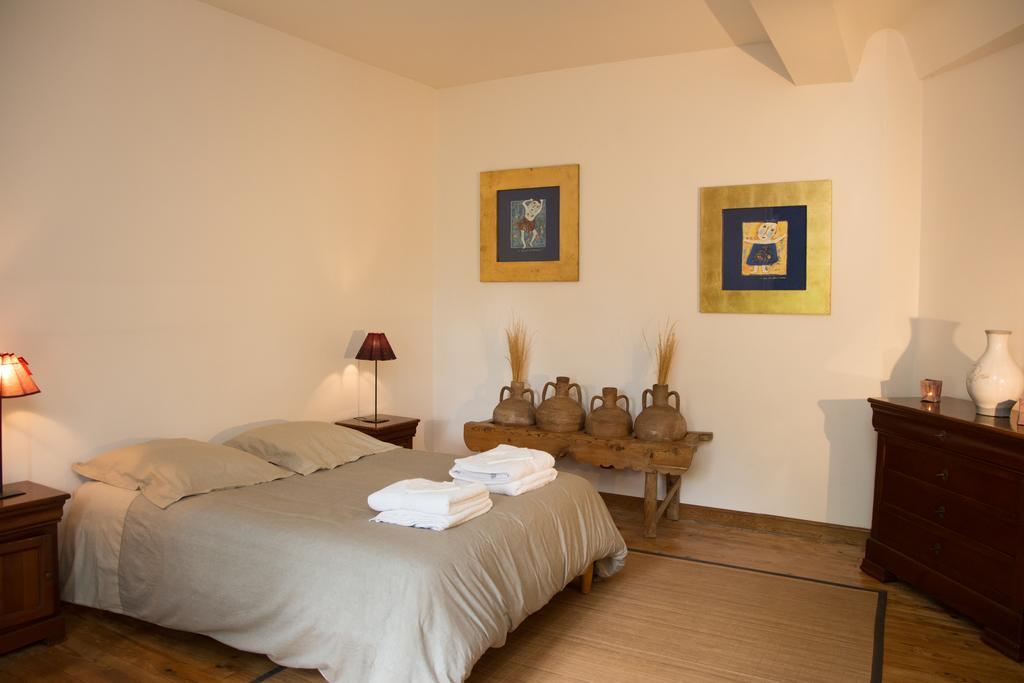 Château Magnifique: Renovated Retreat with Park Views and Game Room Tilly-sur-Seulles Exterior photo
